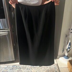 Le Suit Black Ribbed Midi Pencil Skirt